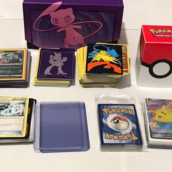 Pokemon Lot 250 Cards VMax Holographic Custom Elite Trainer Box Read Description - Picture 2 of 11